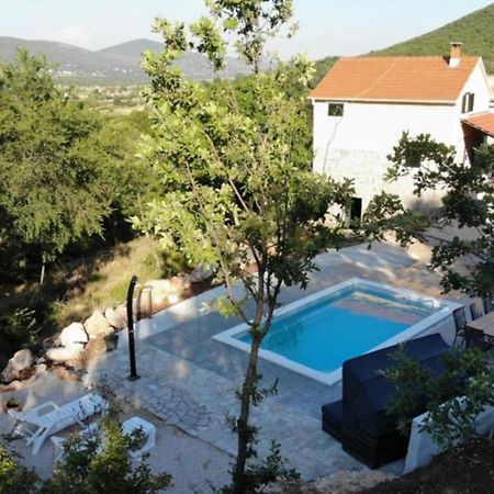 Holiday Home Jadric Osoje Ngoại thất bức ảnh