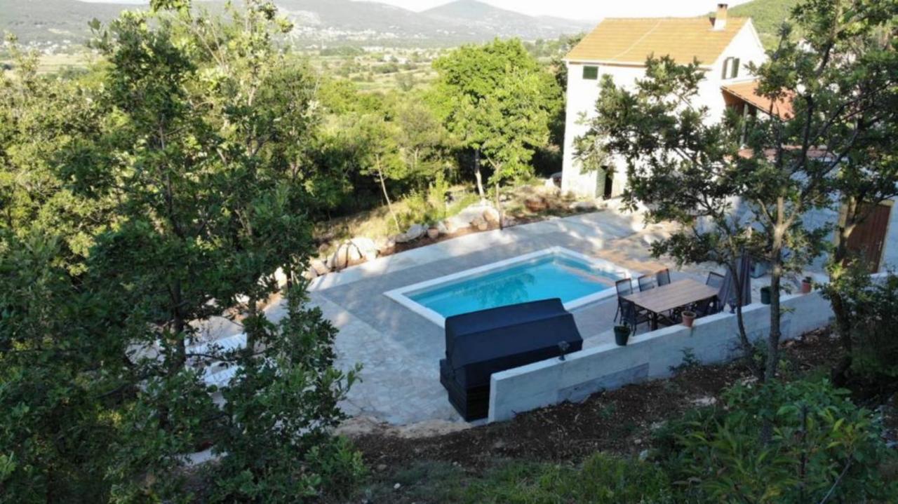 Holiday Home Jadric Osoje Ngoại thất bức ảnh