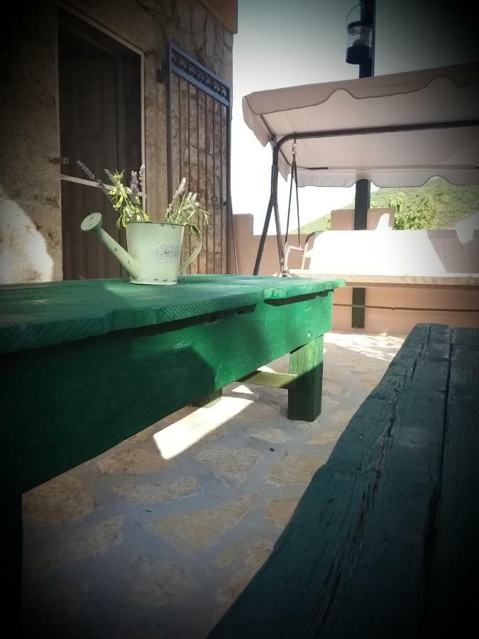 Holiday Home Jadric Osoje Ngoại thất bức ảnh